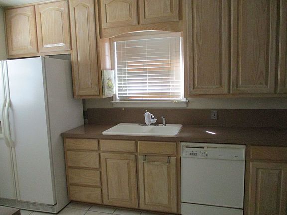 3rd image of 4300 Curzon Ave