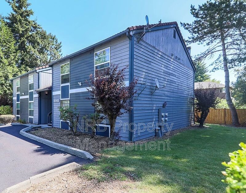 1st image of 11007 SE 248th St APT A