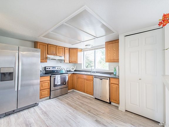 5th image of 5052 34th St NE