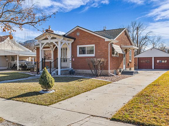 3rd image of 380 E 200 N