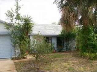 907 Yorktowne Dr, Rockledge, FL 32955