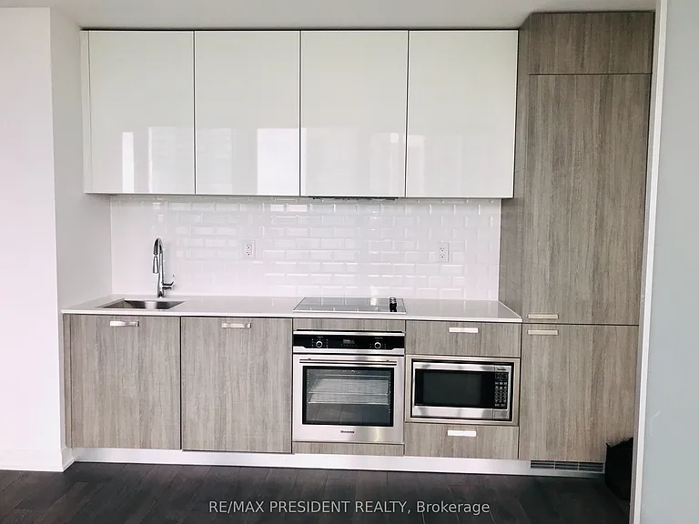 50 Charles St E #2601 — Photo 12