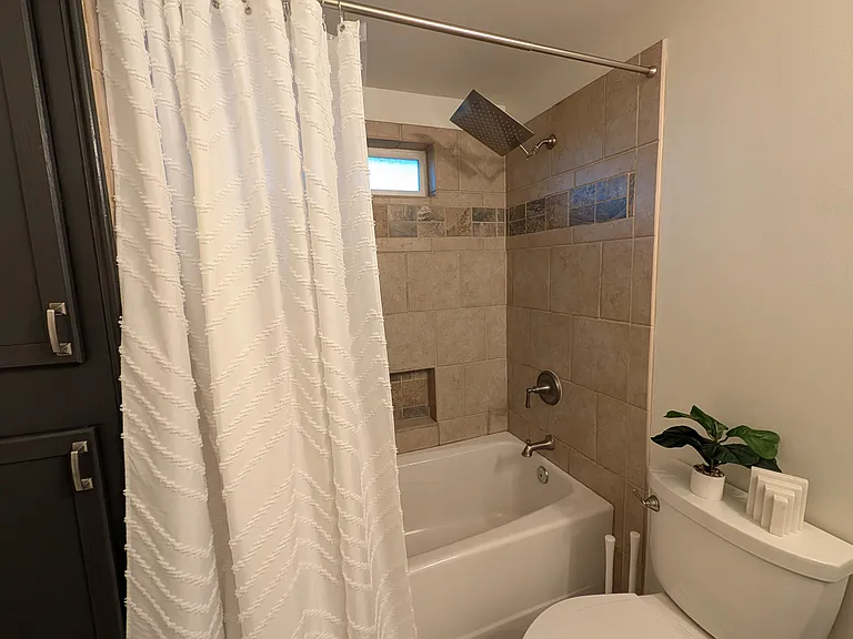 2423 Highland Ave #1 — Photo 13