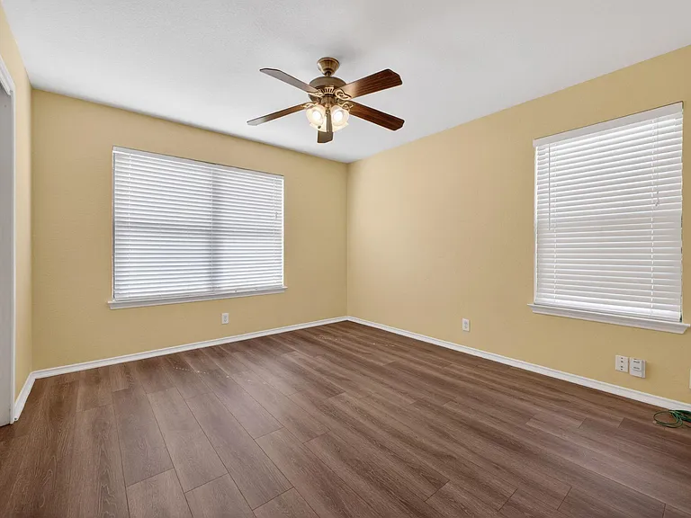 8813 Wiley Way — Photo 25