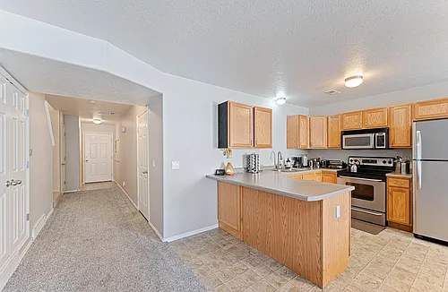 1264 W Bridlewood Loop Photo 1