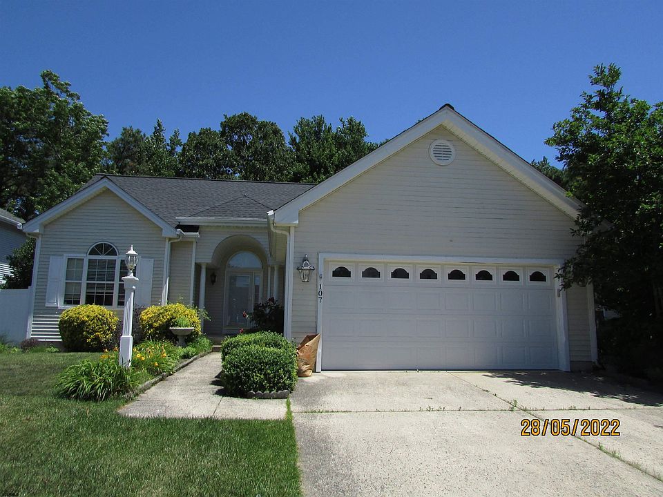 1st image of 107 Bonita Dr