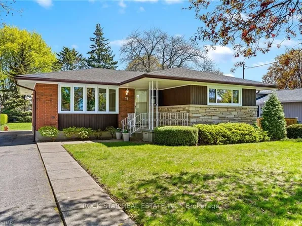 78 Leaside Dr, Saint Catharines, ON L2M 4G5