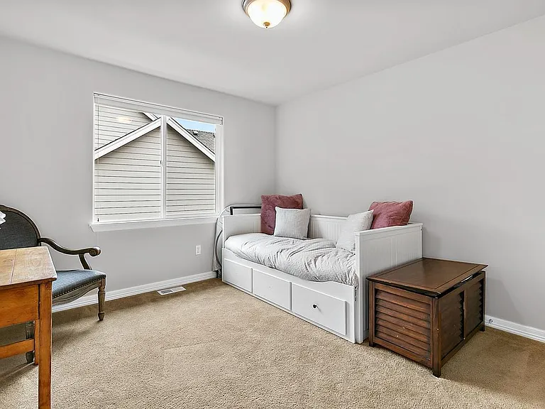 23721 SE 284th St — Photo 33