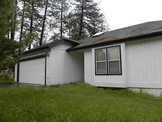1st image of 48490 Woodbend Ct
