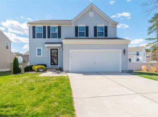 2 Matisse Dr, Mays Landing, NJ 08330