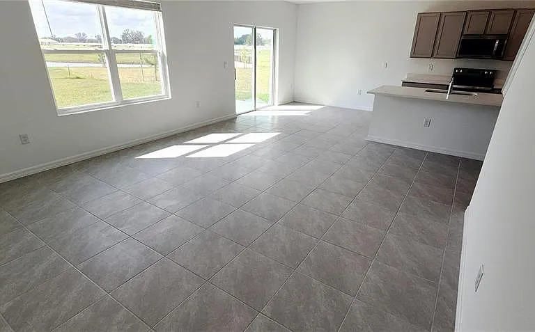32813 Osprey Peak Way — Photo 10