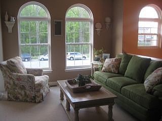 3rd image of 112 Persimmon Pl