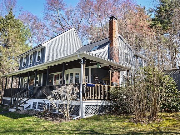 3rd image of 60 Marlboro Rd