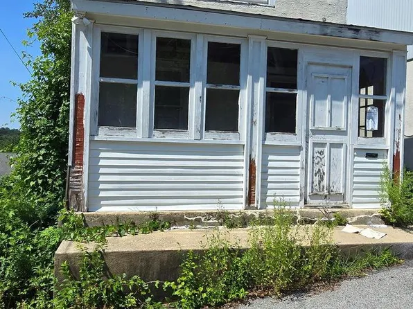 205 Ebenezer Ave, Bala Cynwyd, PA 19004