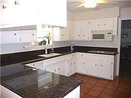 3rd image of 402 Longview Dr