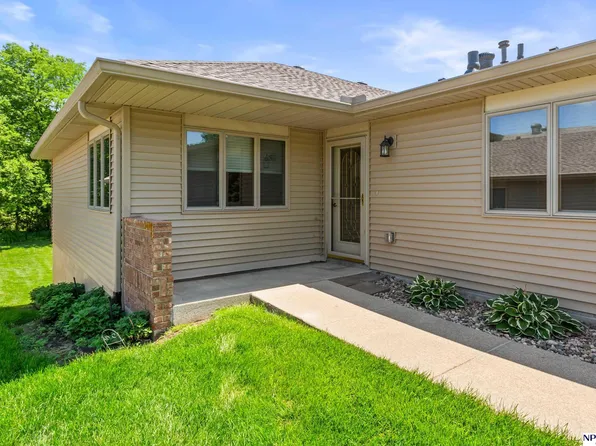 860 Southfork Rd, Blair, NE 68008