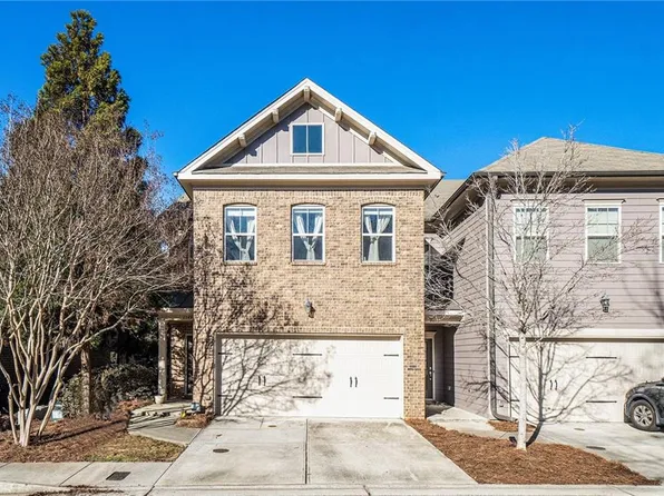 2269 W Village Ln SE, Smyrna, GA 30080