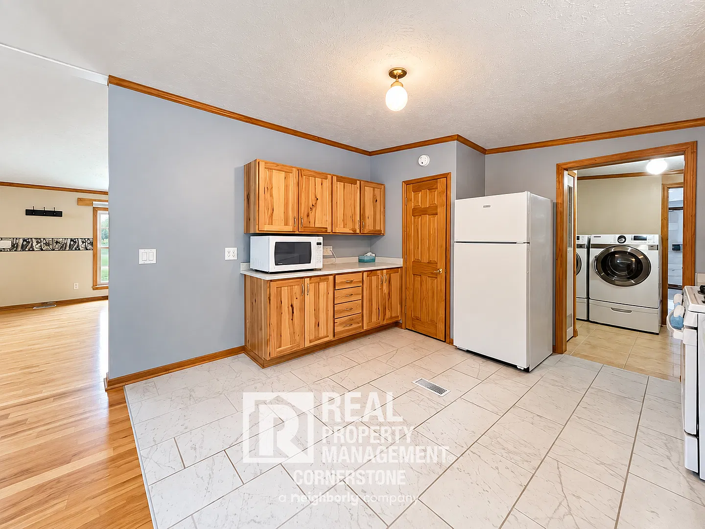 Spacious 3 Bed/3 Bath Country Home with Huge Rec Room, Expansive Deck & Large Yard! — Photo 4