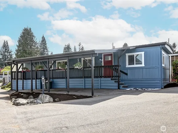 18501 52nd Ave #49, Lynnwood, WA 98037