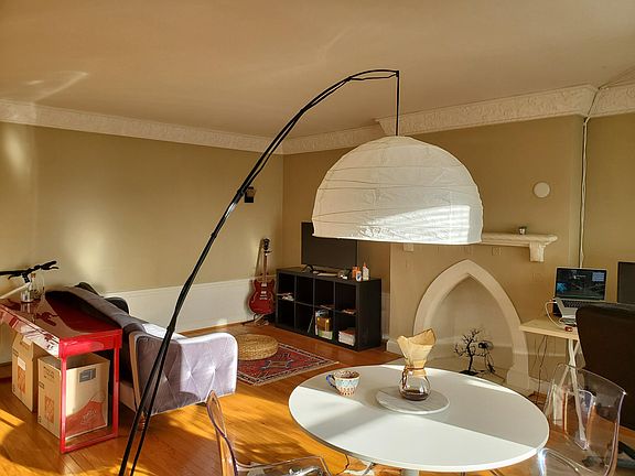 5th image of 15 E Kirby St APT 407