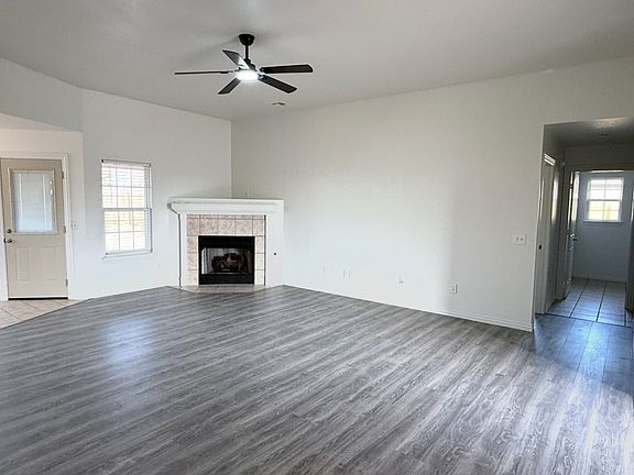 3rd image of 541 Steepro Dr