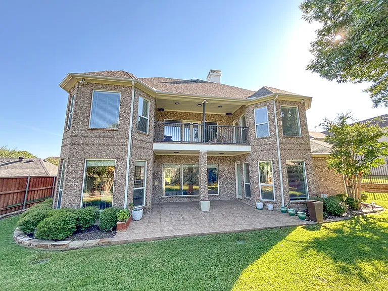 6713 Columbine Way — Photo 1