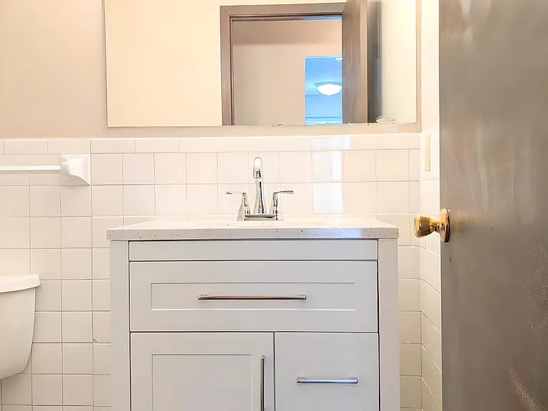 1858 Magnolia Ave E #304 — Photo 13