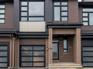 476 Trident Mews, Ottawa, ON K1T0T2