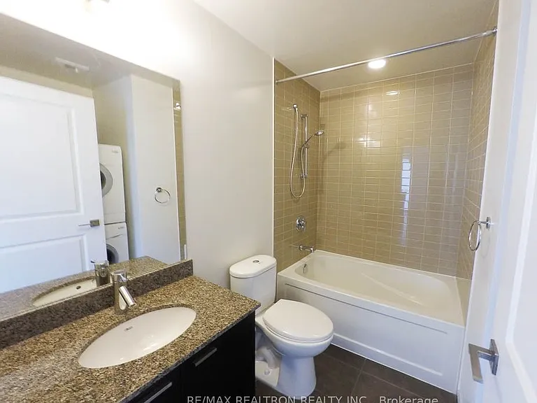 88 Sheppard Ave E #1408 — Photo 9