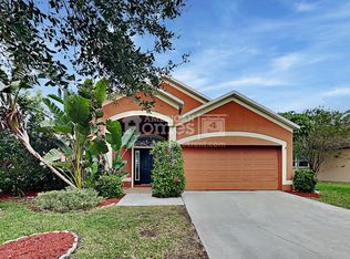 6728 Monarch Park Dr, Apollo Beach, FL 33572