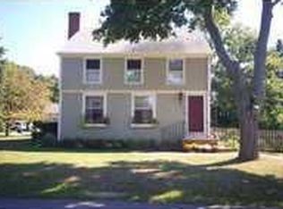 30 Summit Dr, Warren, RI 02885