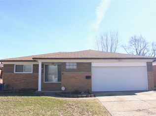 27432 Bristol Dr, Warren, MI