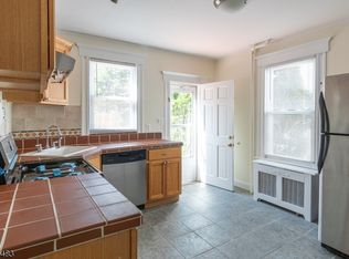 19 Brookside Ave, Caldwell, NJ 07006