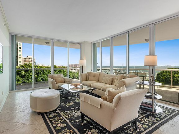 4th image of 2645 S Bayshore Dr APT 703