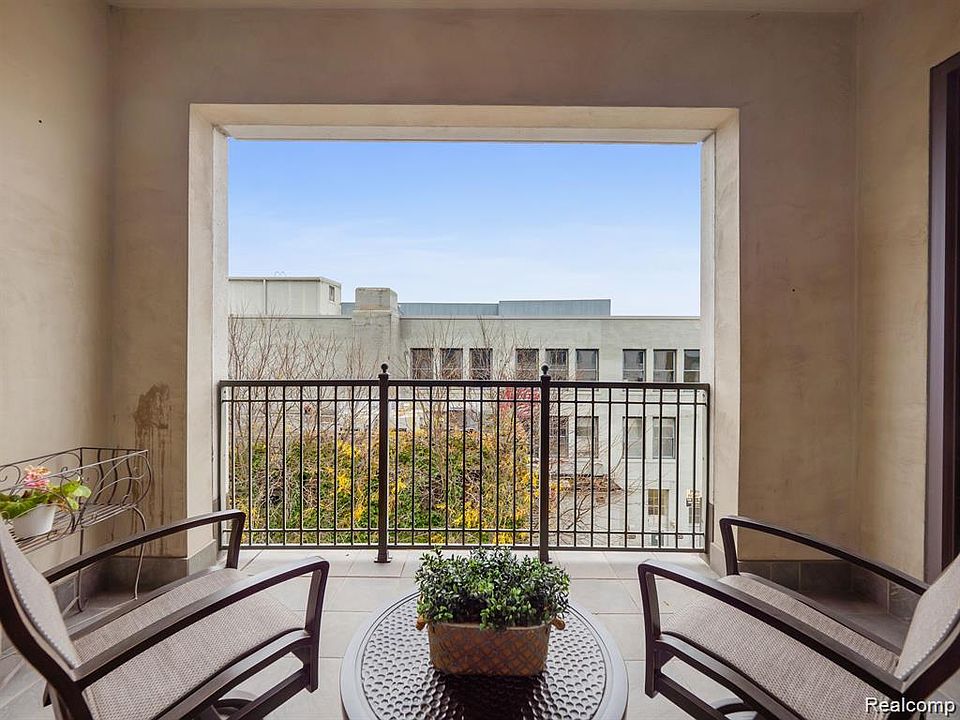 111 Willits St Apt 401, photo 10