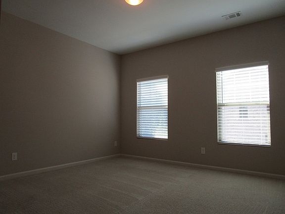 5th image of 1614 Longmoor Ln SE #2