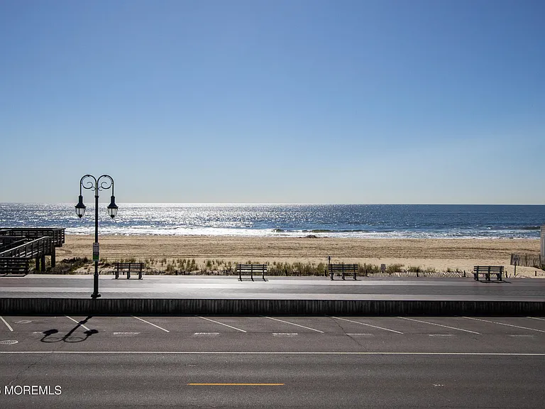 1007 Ocean Ave — Photo 70