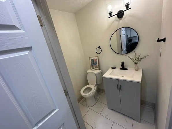 235 Brehl Ave, Columbus, OH 43222