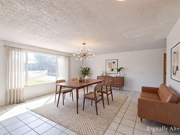 5th image of 567 SE Centennial St