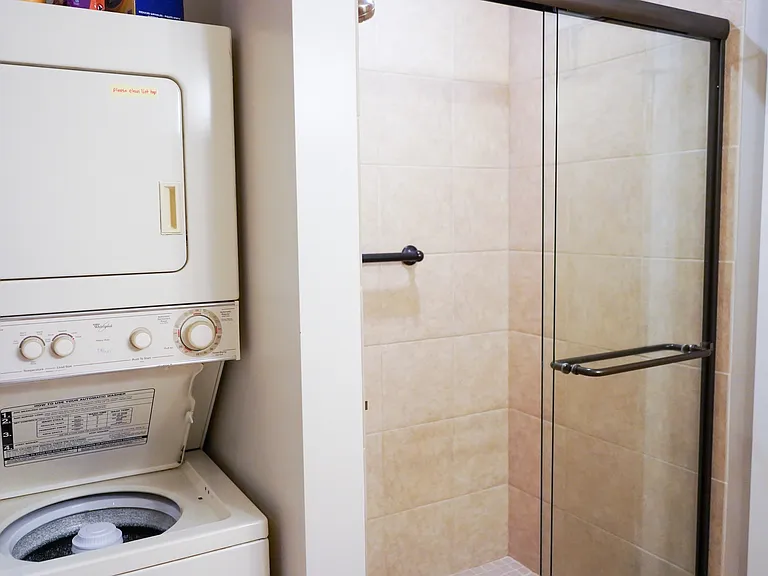 200 S Harbor Dr #9 — Photo 7