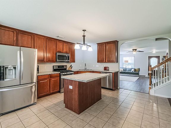 5th image of 5011 Forest Sage Ln