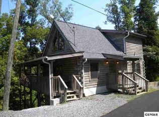 1019 Willard Way #CABIN104, Sevierville, TN 37876