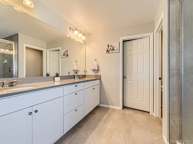 6881 S Uriah St — Photo 13