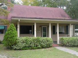 203 Pireway Rd, Tabor City, NC 28463