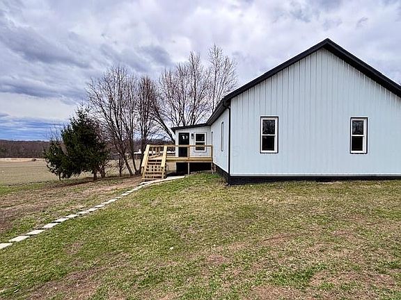5th image of 2533 Township Road 364 SE