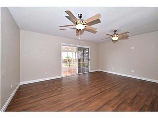 5th image of 9650 Cecilwood Dr