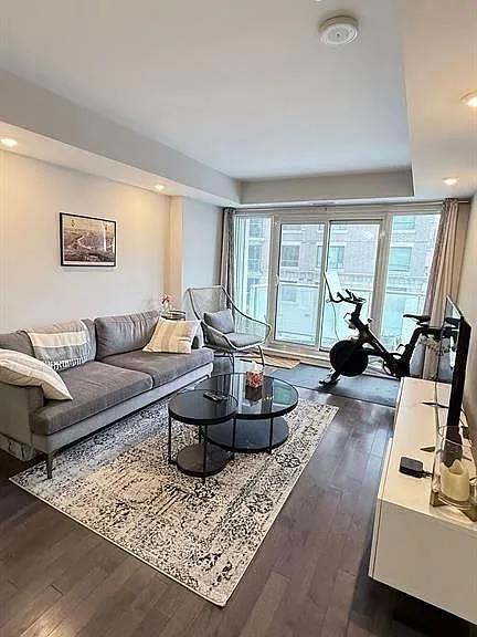 195 Besserer St #303 — Photo 3