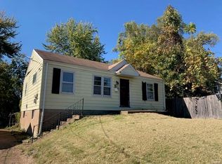 445 Jehling Dr, Saint Louis, MO