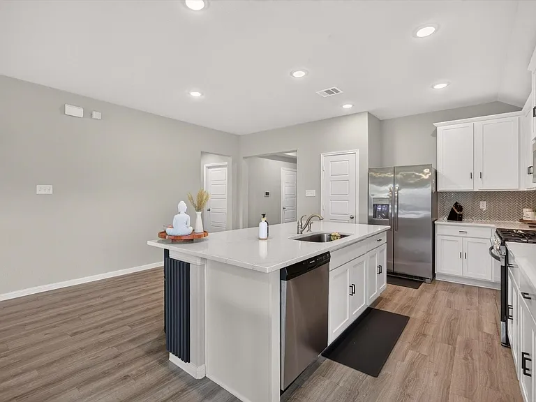 19519 Perissa Terrace Dr — Photo 10