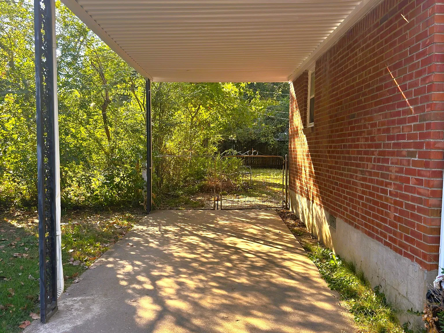 1037 North Perkins Road - 1 — Photo 3